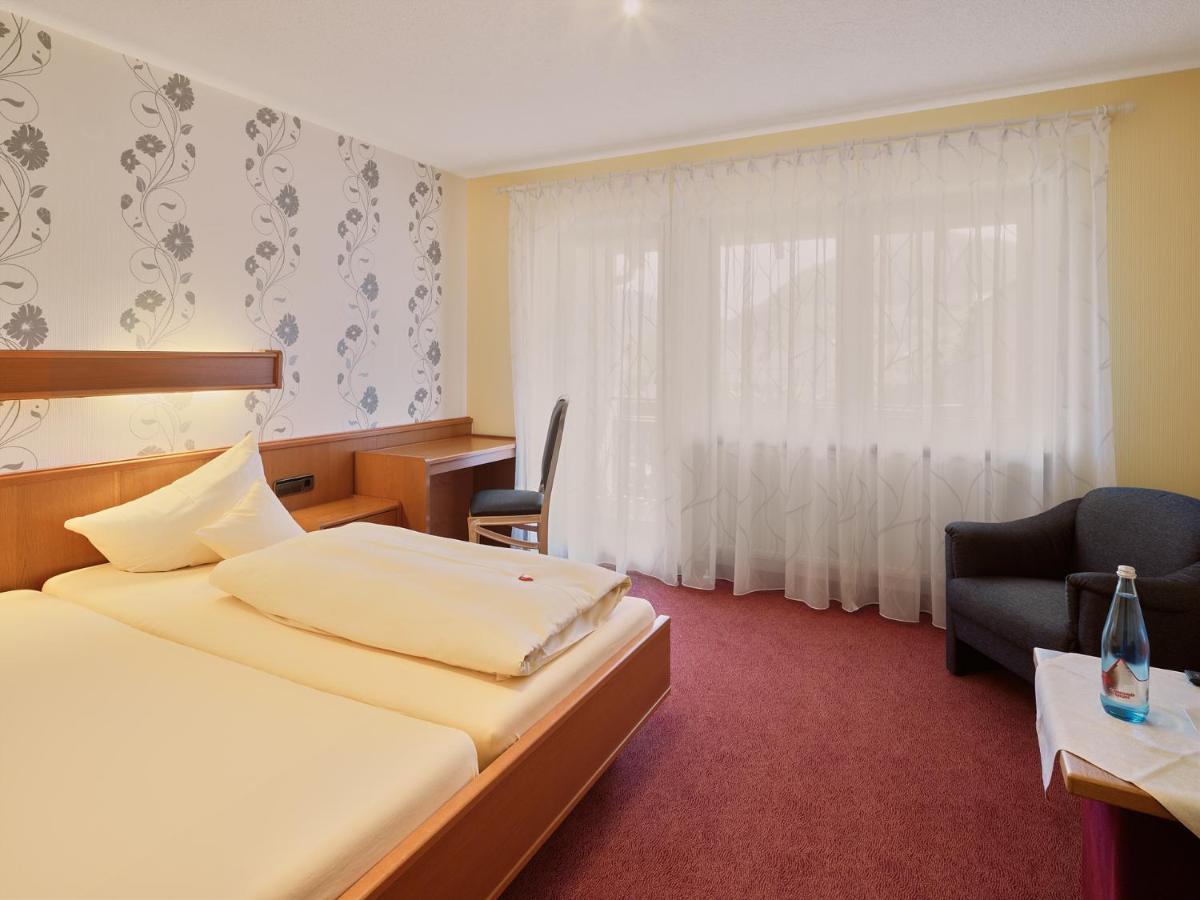 Hotel Garni Cafe Schacher Oberwolfach المظهر الخارجي الصورة