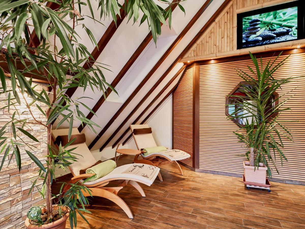 Hotel Garni Cafe Schacher Oberwolfach المظهر الخارجي الصورة