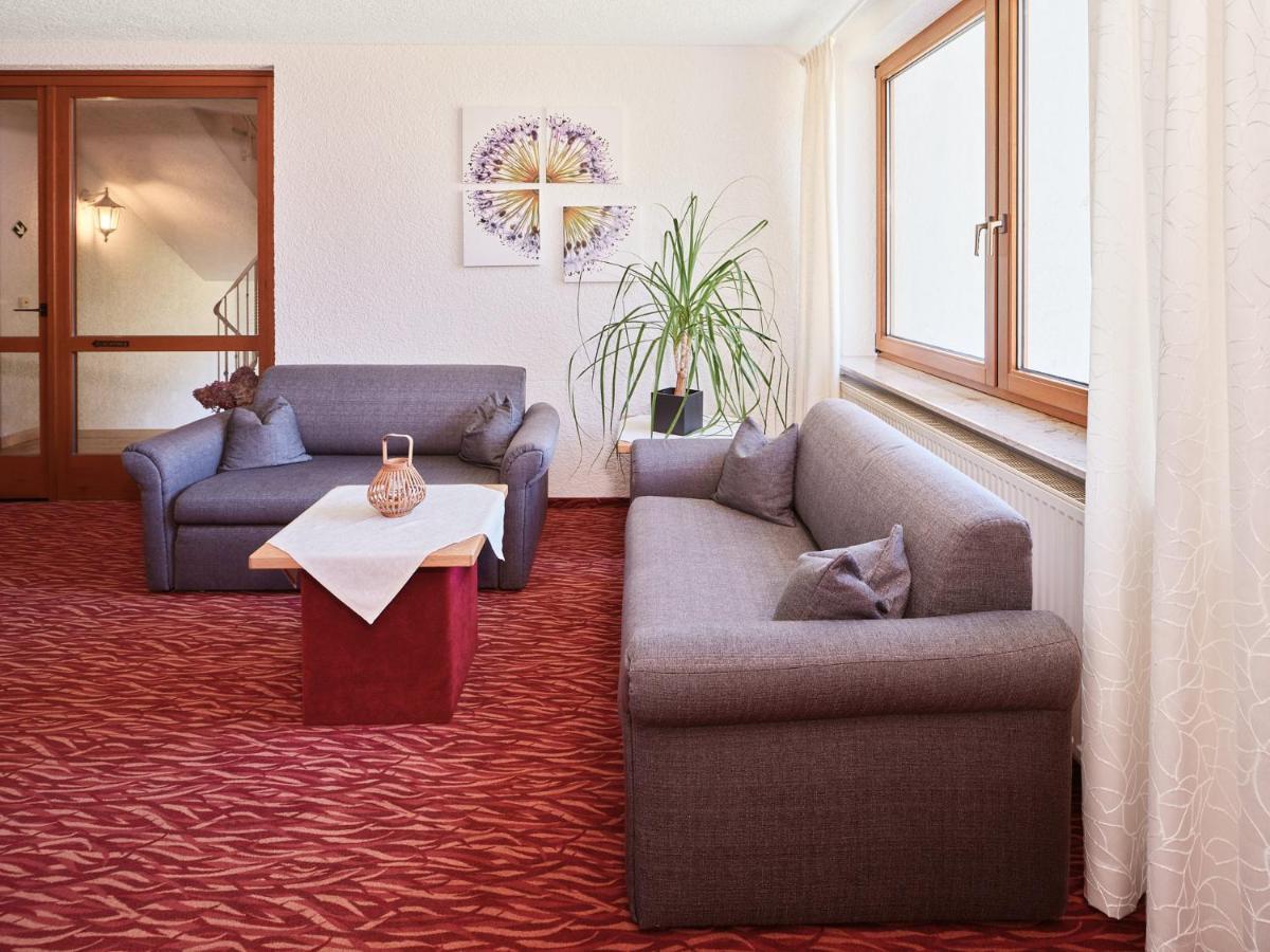 Hotel Garni Cafe Schacher Oberwolfach المظهر الخارجي الصورة